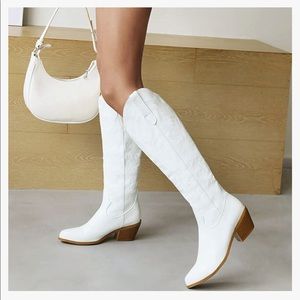 White cowgirl boots/ cowboy boots for women